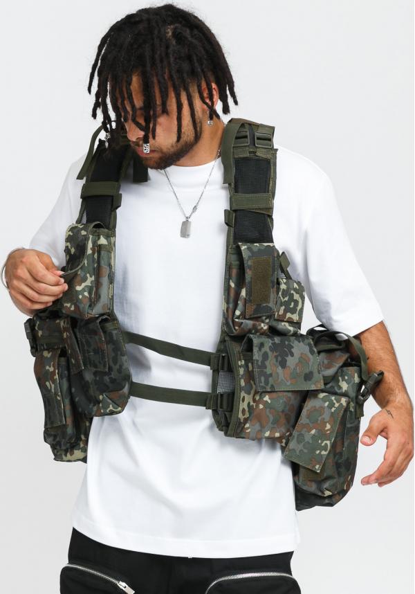 Urban Classics Tactical Vest camo zelená