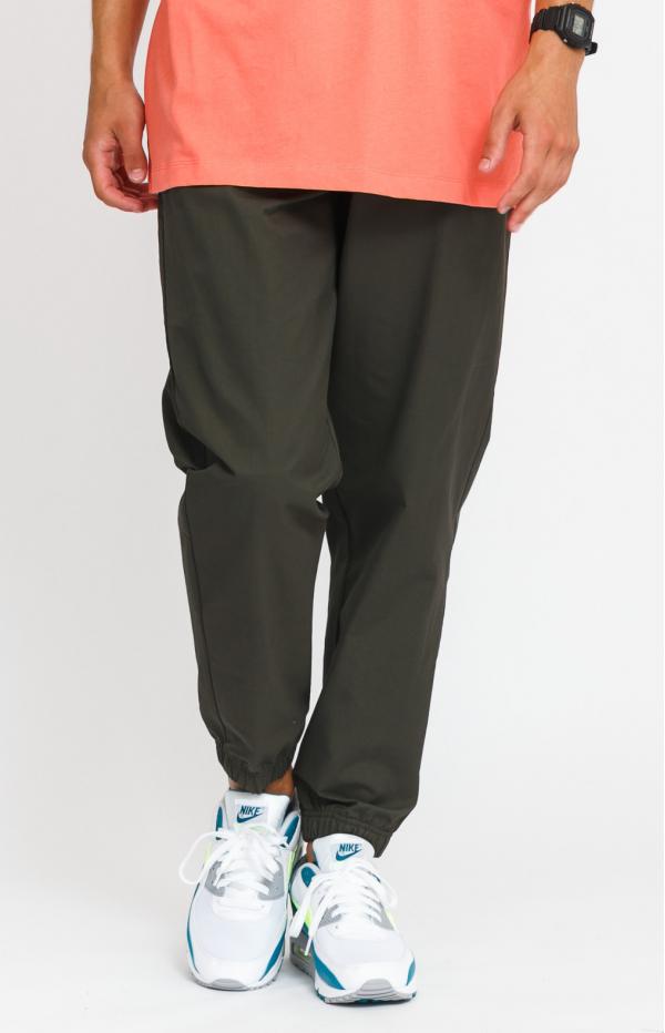 Nike  NSW Spe Woven Ut Cuff Pant tmavě olivové