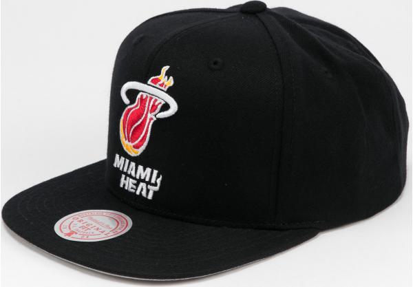 Mitchell & Ness Wool Solid Snapback Miami Heat černá / šedá