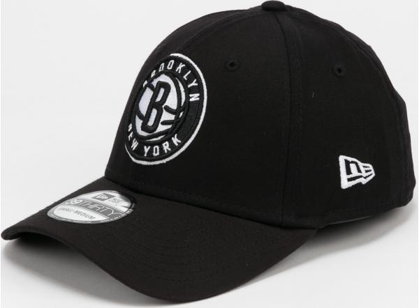 New Era 3930 NBA Core Brooklyn NY černá