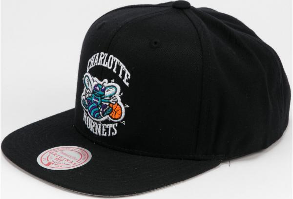 Mitchell & Ness Wool Solid Snapback Charlotte Hornets černá / šedá