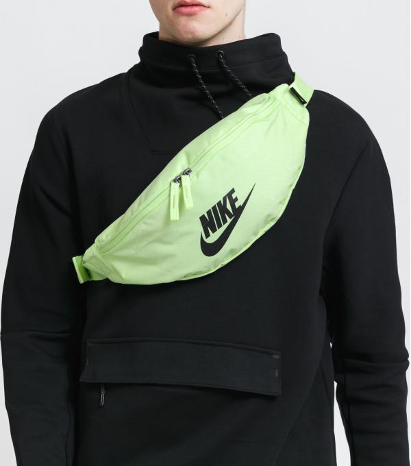 Nike NK Heritage Hip Pack světle zelená