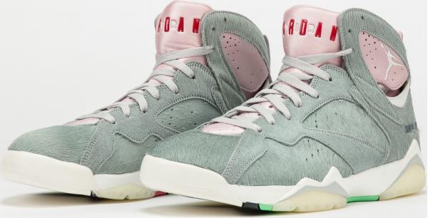 Jordan Air Jordan 7 Retro SE neutral grey / summit white