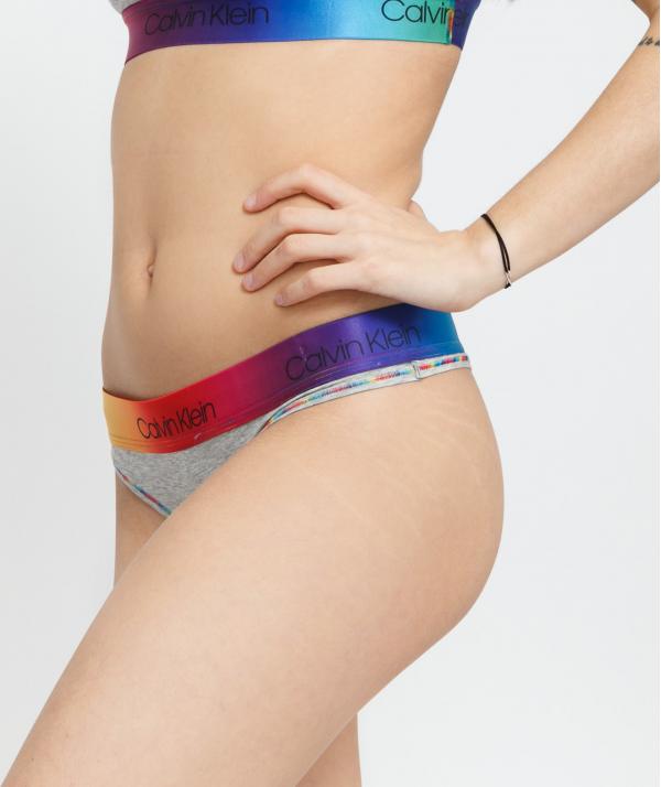 Calvin Klein Pride Thong melange šedé