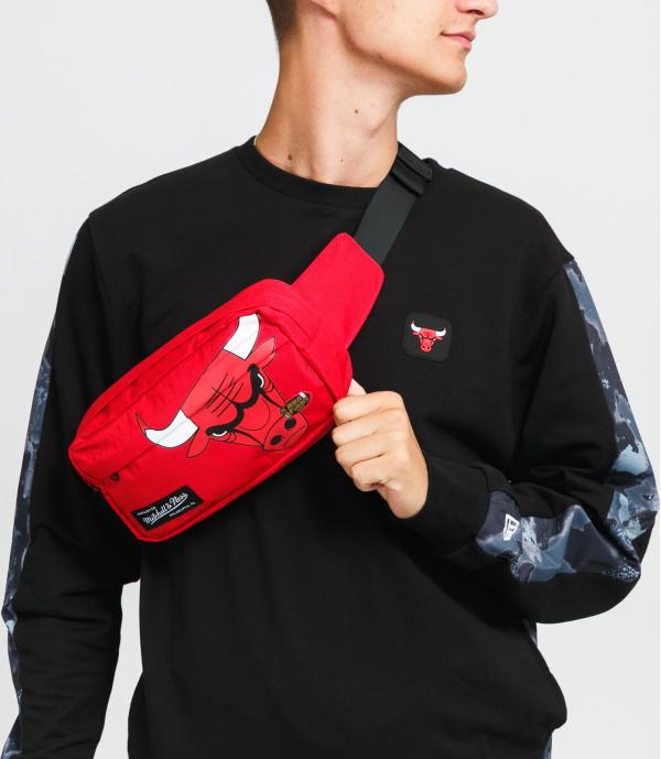 Mitchell & Ness NBA Fanny Pack Bulls červená