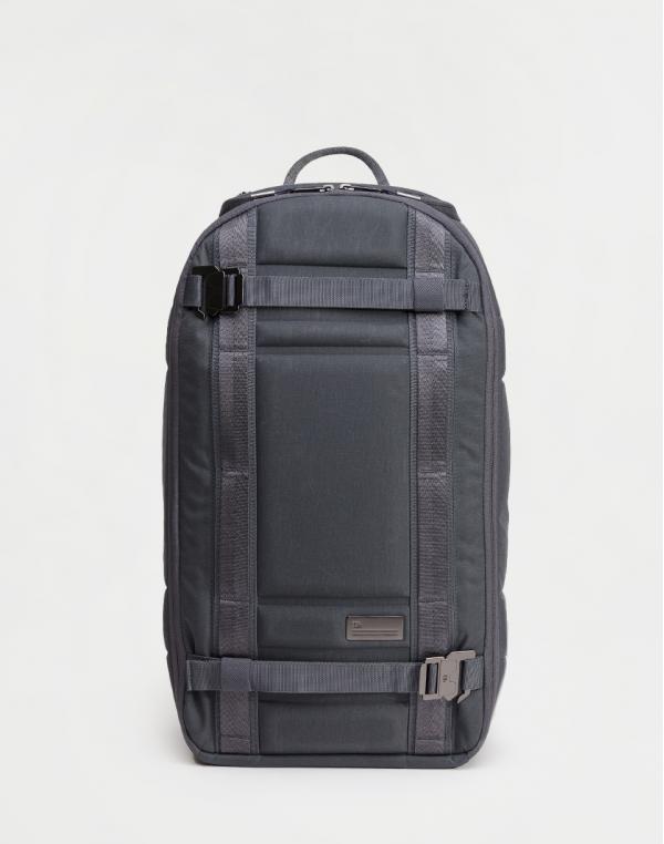 Batoh Db Ramverk Backpack 21L Gneis 21 l