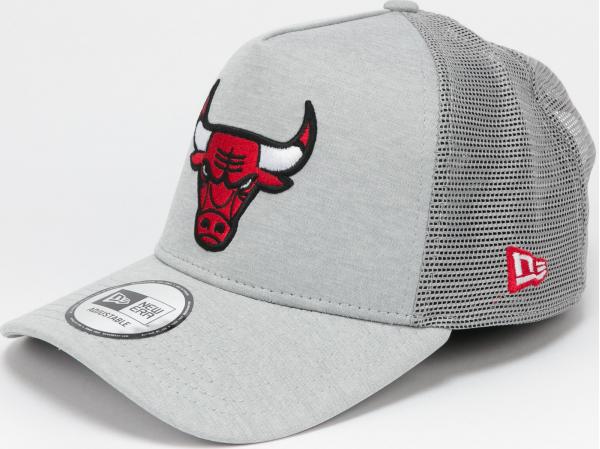 New Era 940 NBA Shadow Tech AF Trucker Chicago Bulls šedá