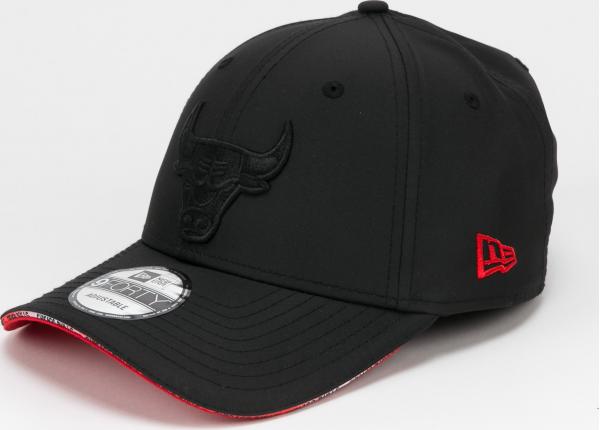 New Era 940 NBA Pipe Pop Chicago Bulls černá / červená