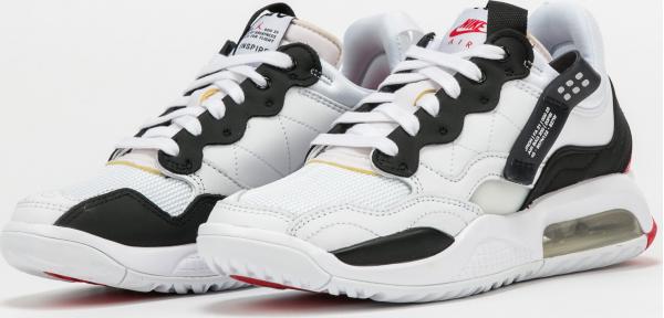 Jordan MA2 (GS) white / black - university red