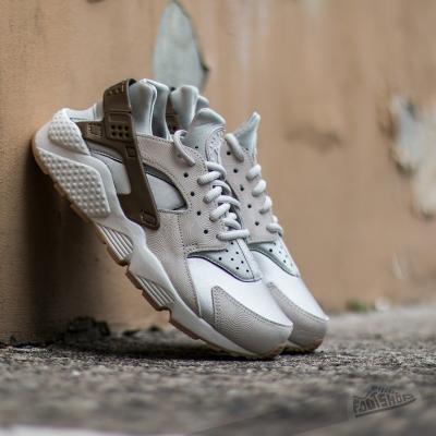 Nike Wmns Air Huarache Run Premium Suede Gamma Grey/ Phantom