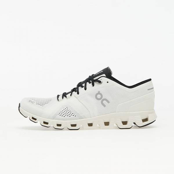 On Cloud X White/ Black