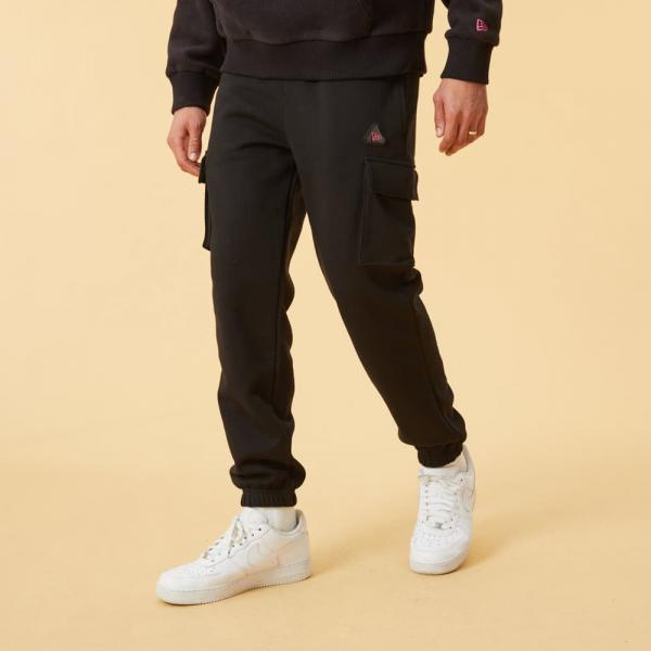 New Era Utility Cargo Joggers Black