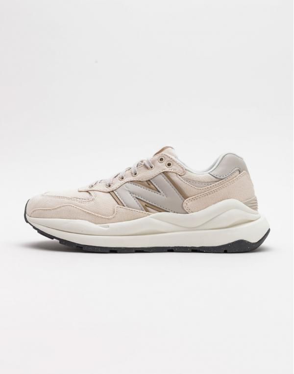 New Balance 5740 39