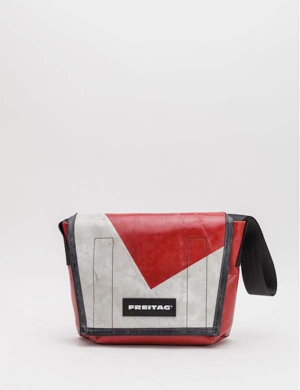 FREITAG F11 Lassie