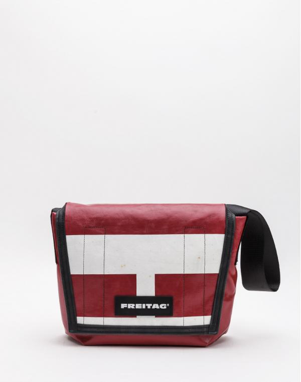 FREITAG F11 Lassie