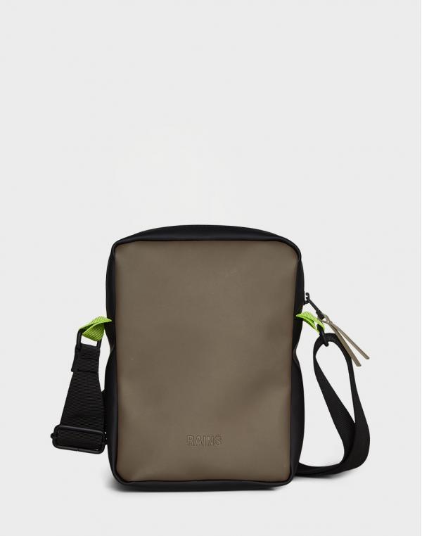 Rains Jet Bag 55 Black-Wood