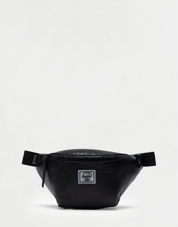 Herschel Supply Seventeen Weather Resistant Black