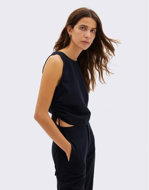 Thinking MU Dark Seersucker Florence Top NAVY M