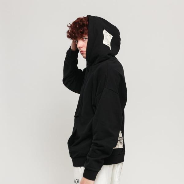Mikina PREACH Essential Hoodie Patch černá