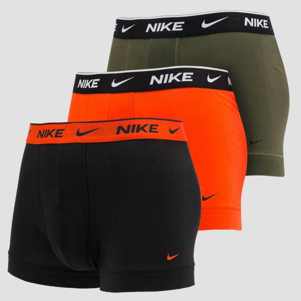 Nike Trunk 3Pack červené / olivové / černé