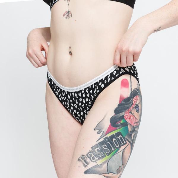 Kalhotky Calvin Klein CK ONE 2Pack Bikini Black/ White