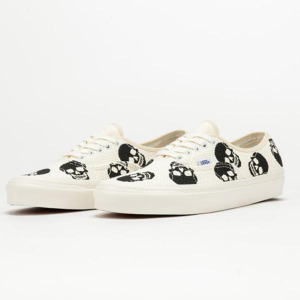 Vans Authentic 44 DX Needlepoint/ Skulls