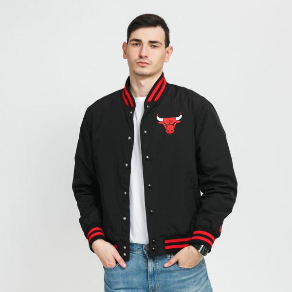 Bomber bunda New Era NBA Team Wordmark Bomber Chicago Bulls černá