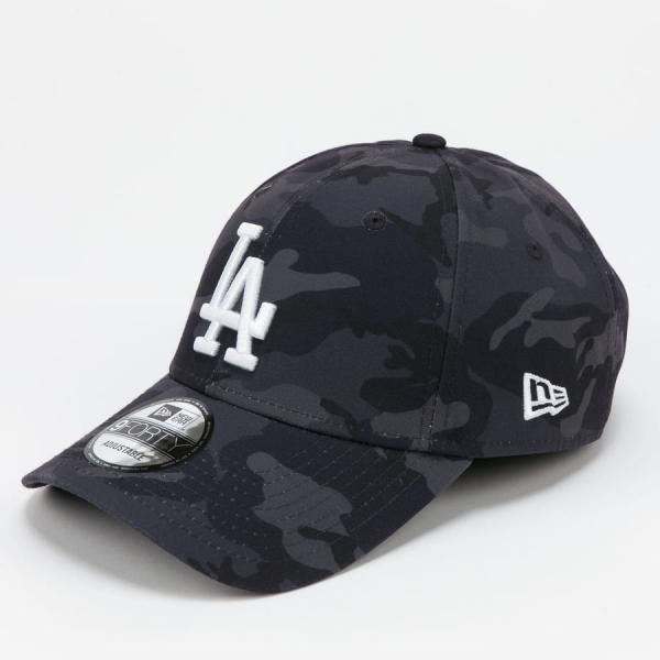 Kšiltovka New Era 940 MLB AOP Camo Print LA camo tmavě šedá / černá
