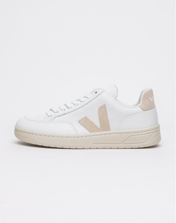 Veja V-12 Extra White Sable 37