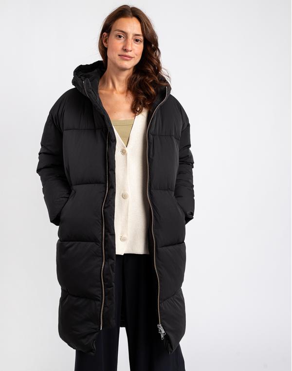 Embassy of Bricks and Logs Elphin Puffer Coat Black L