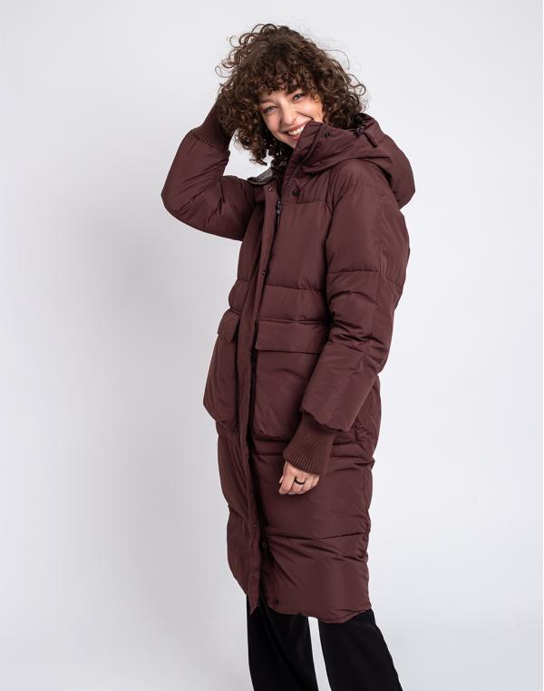 Embassy of Bricks and Logs Ry Puffer Parka Truffle M