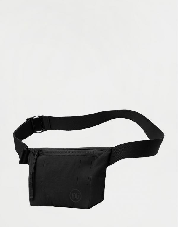 Db The Makeløs Medium Fanny Pack Black Out