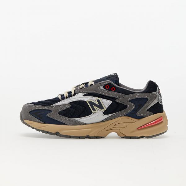 New Balance 725 Blue