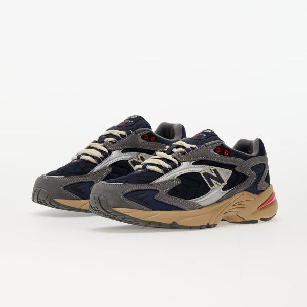 New Balance 725 Blue