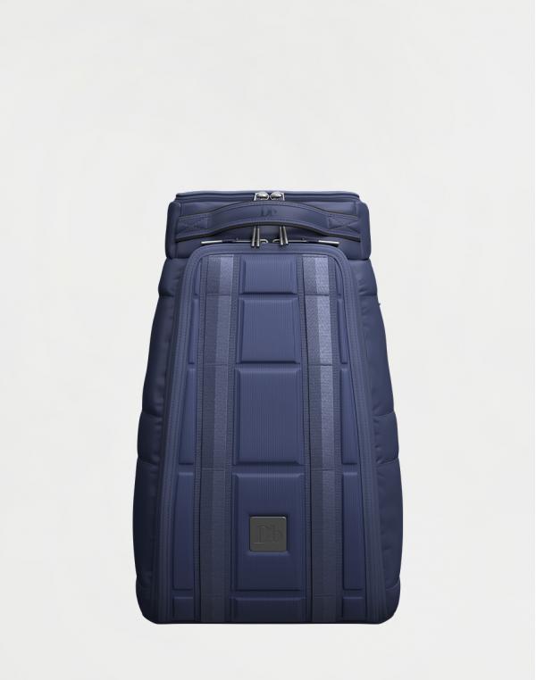 Batoh Db Hugger Backpack 20L Blue Hour 20 l