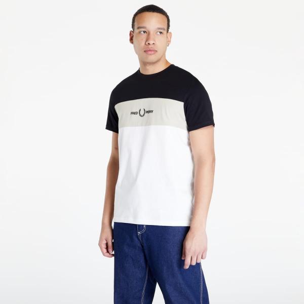Tričko s krátkým rukávem FRED PERRY Embroidered Panel T-Shirt Snow White
