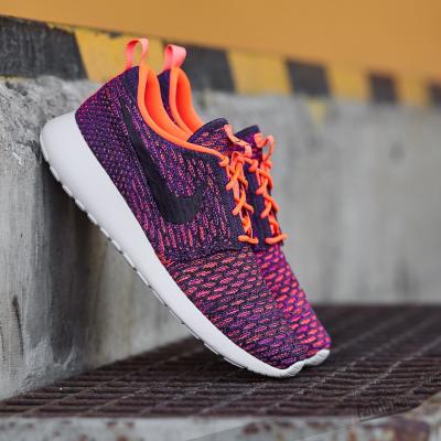 Nike Wmns Roshe One Flyknit Total Crimson/ Grnd Purple- Vvd Purple