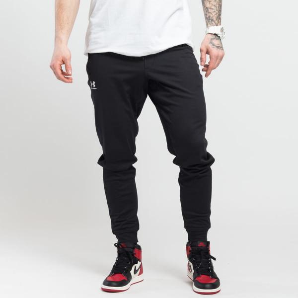 Tepláky Under Armour Sportstyle Tricot Jogger Black XS