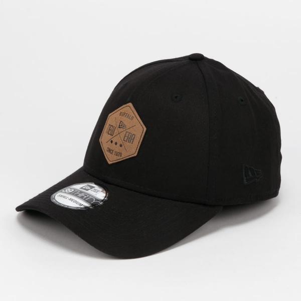 Kšiltovka New Era 3930 Colour Essential černá