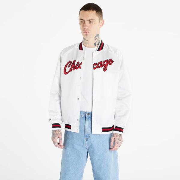 Mitchell & Ness NBA Lightweight Satin Jacket Chicago Bulls White