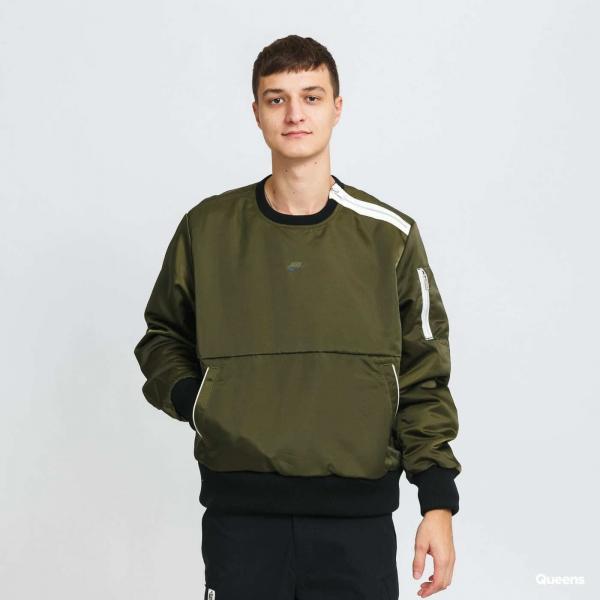 Mikina Nike Sportswear Style Essentials+ Filled Crew Green S