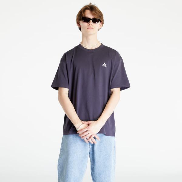 Nike ACG Men's T-Shirt Gridiron