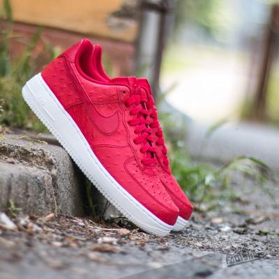 Nike Air Force 1 '07 LV8 Gym Red/ Gym Red-White