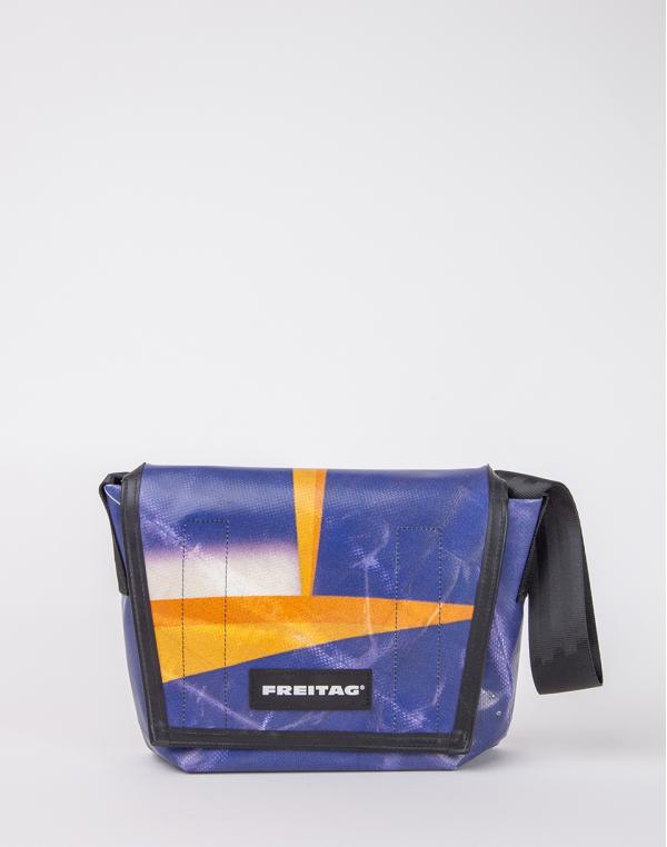 FREITAG F11 Lassie