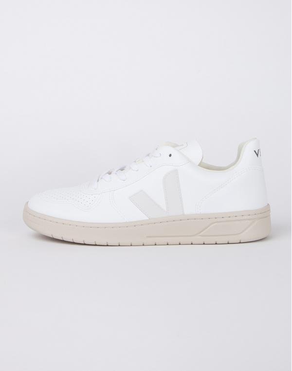 Veja V-10 Full White 42