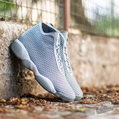 Jordan Horizon Wolf Grey/ White- Dark Grey