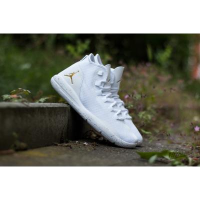 Jordan Reveal White/ Metalic Gold Coin-White-Infrared