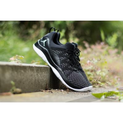 Jordan Deca Fly (GG) Black/ White-White