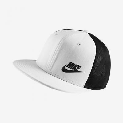 Nike True Tech Trucker White/ Flat Silver/ Black