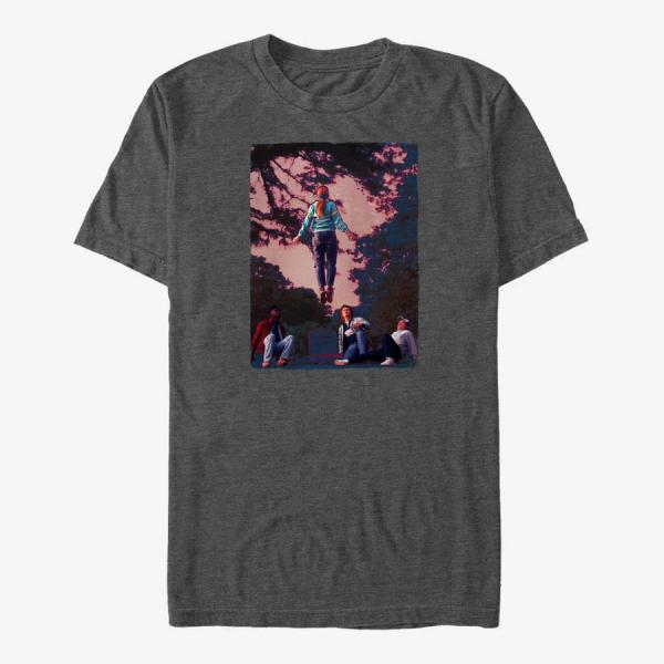 Queens Netflix Stranger Things - Floating Max Unisex T-Shirt Dark Heather Grey